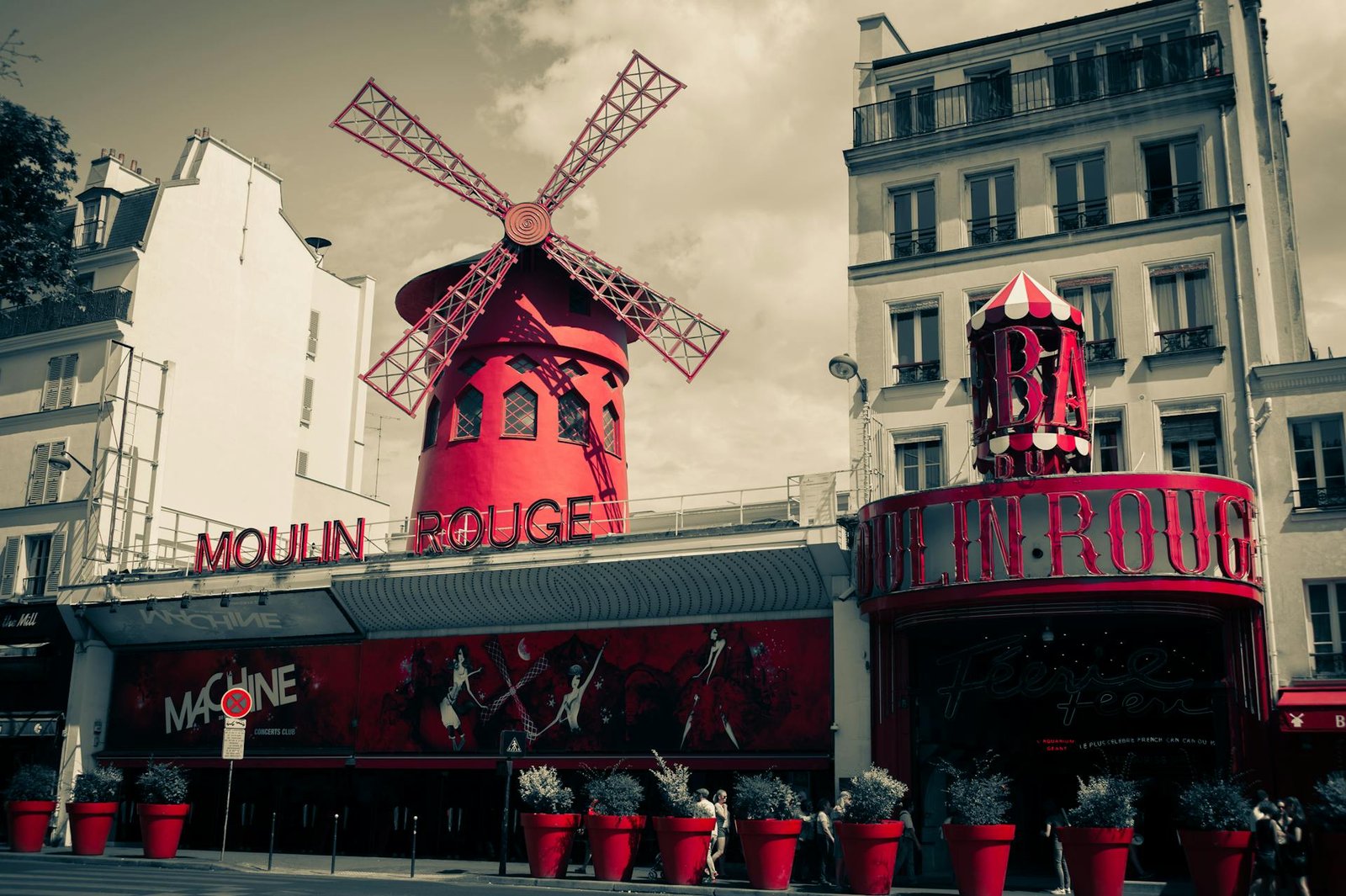 Viajar Sozinho em Paris - França